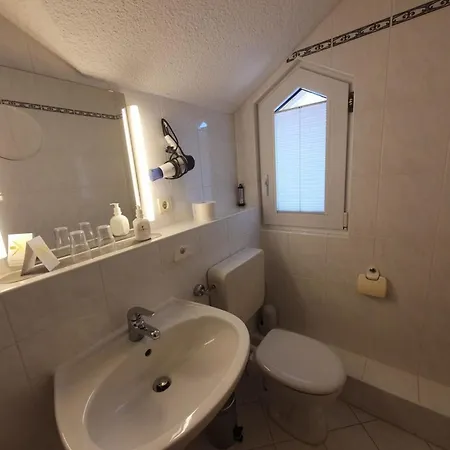 Abm 2-zimmer-suite 39 *